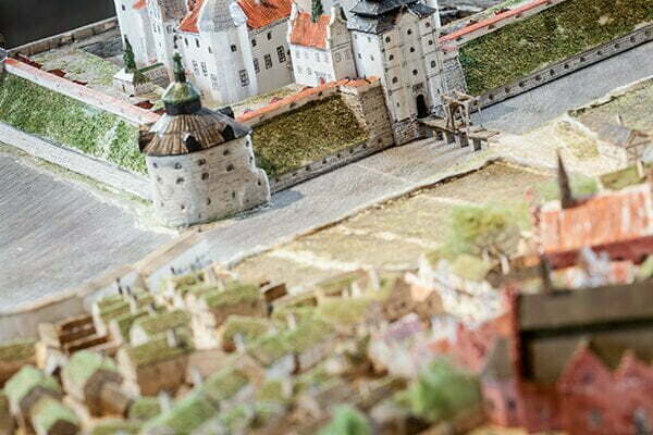 800 år av krig, makt och ära