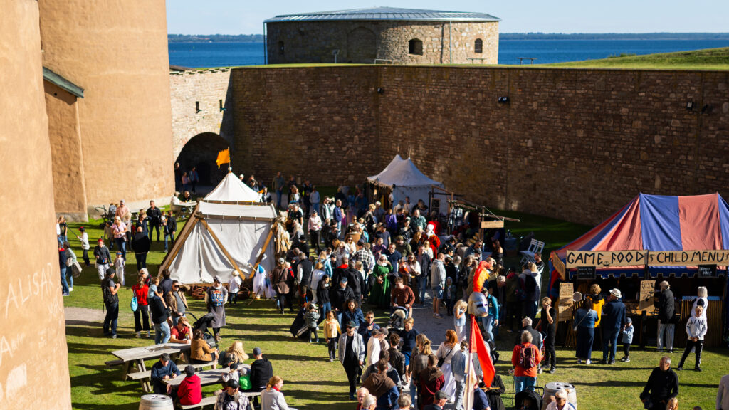 Tornerspel med marknad på Kalmar Slott