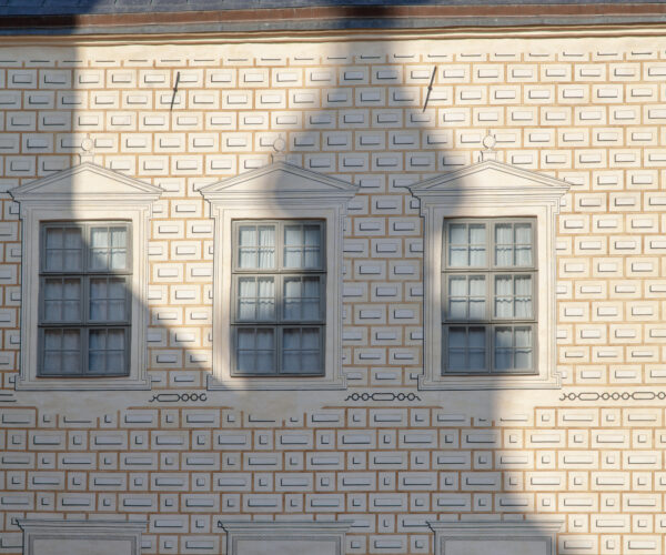 Skuggspel på inre borggården Kalmar Slott